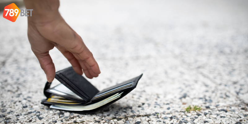 Nằm mơ lượm được tiền và ý nghĩa của nó