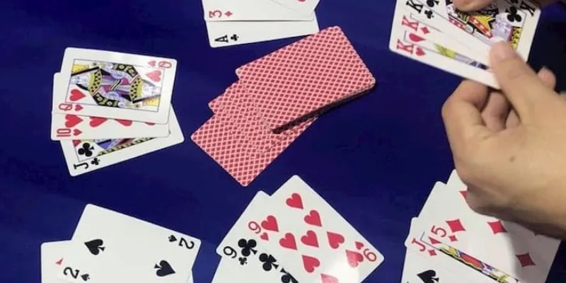 Cách thức đánh giá bài trong trò chơi Liêng